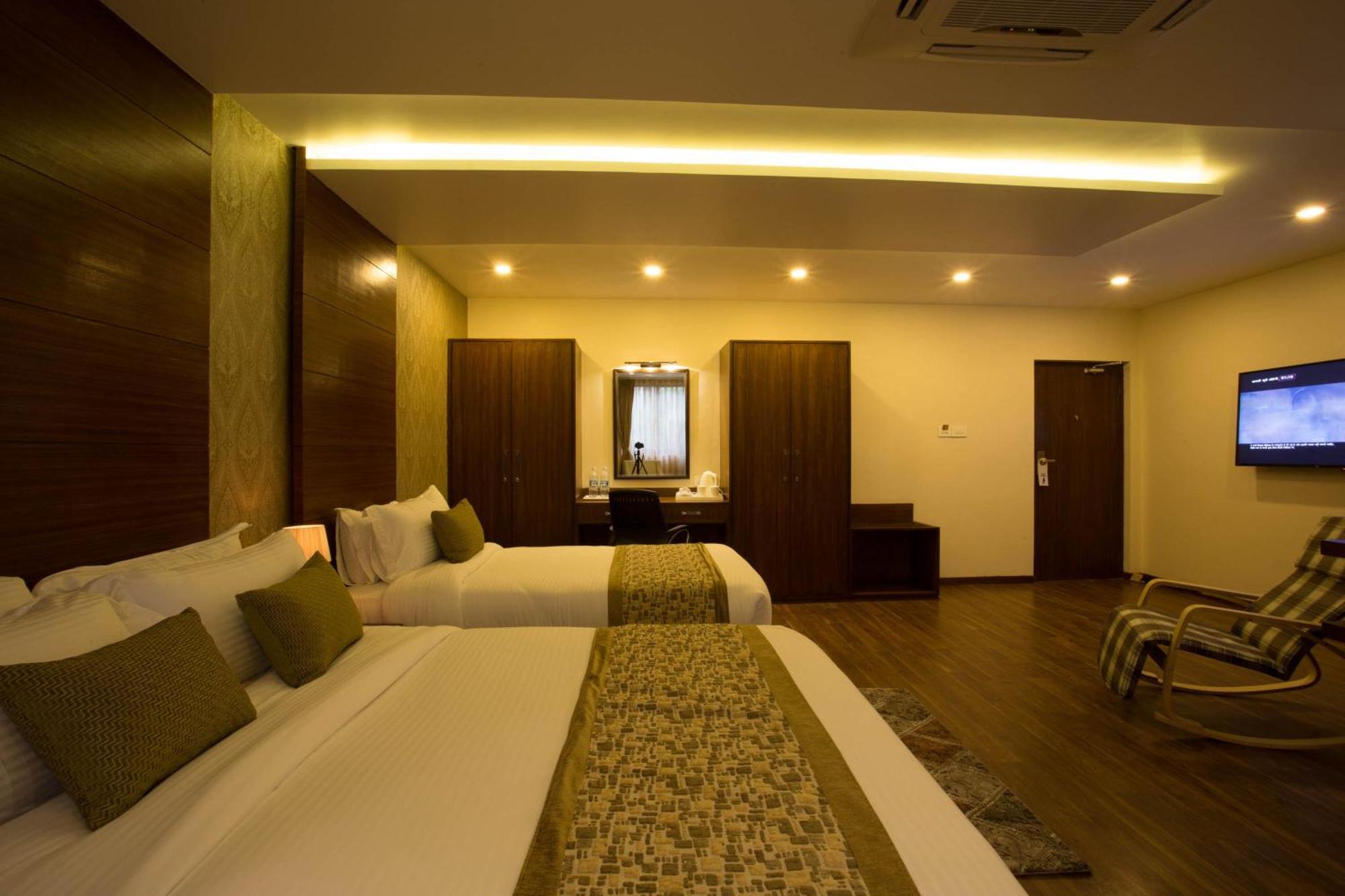 Yatri Suites And Spa Katmandu Szoba fotó